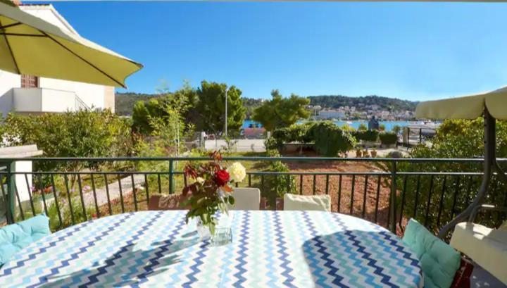 Apartamento Lux Trogir Exterior foto
